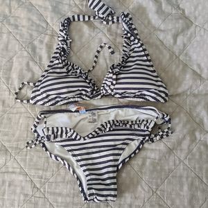 Navy stripped bathing suit